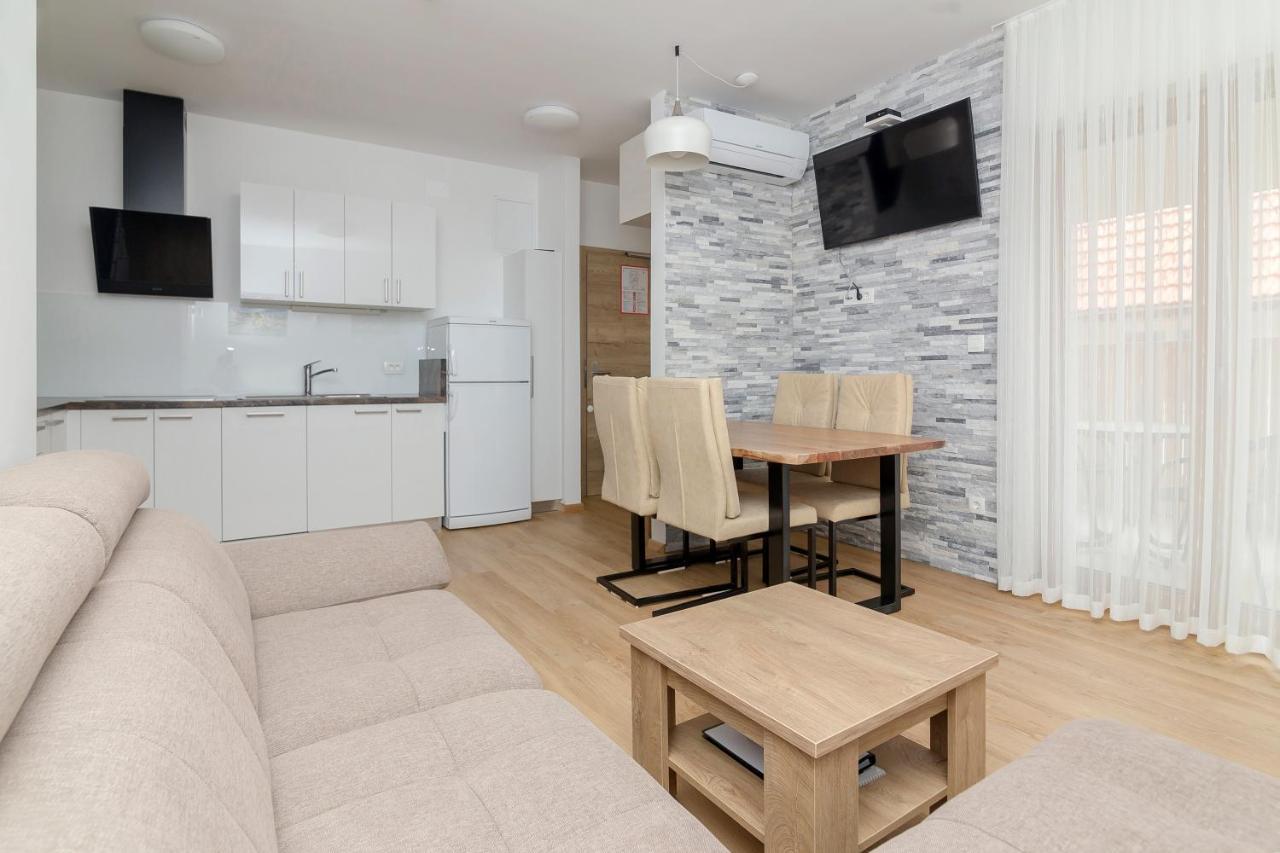 Vila Vita Apartments クランスカゴーラ エクステリア 写真