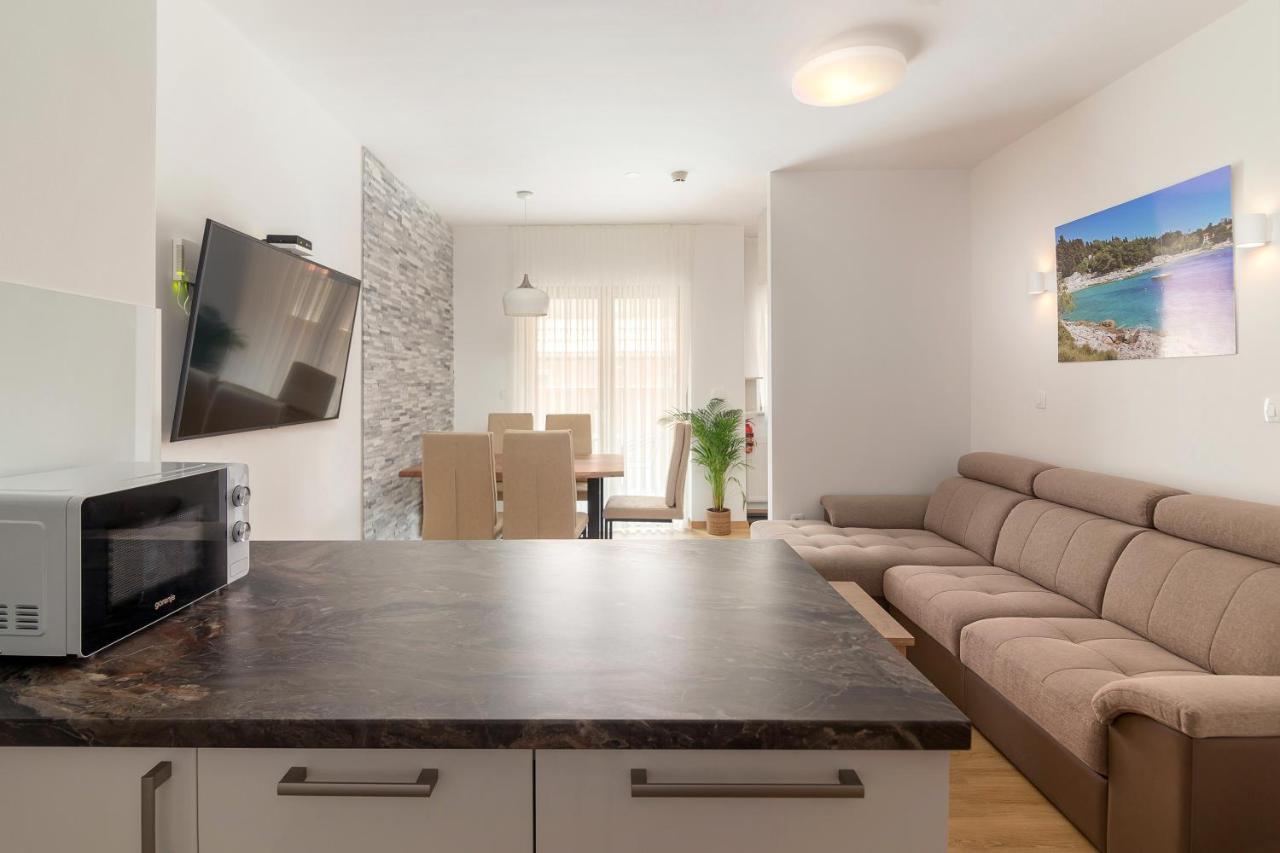 Vila Vita Apartments クランスカゴーラ エクステリア 写真