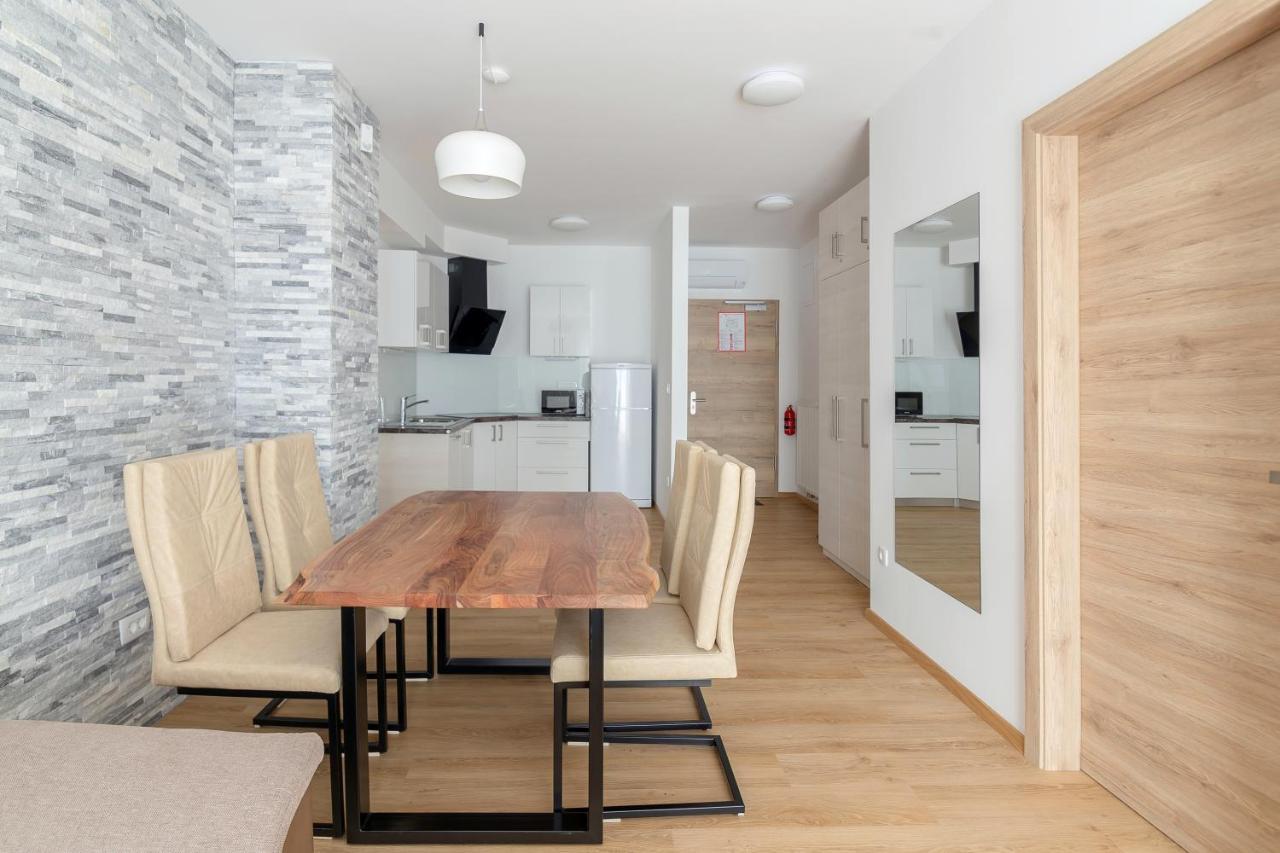 Vila Vita Apartments クランスカゴーラ エクステリア 写真