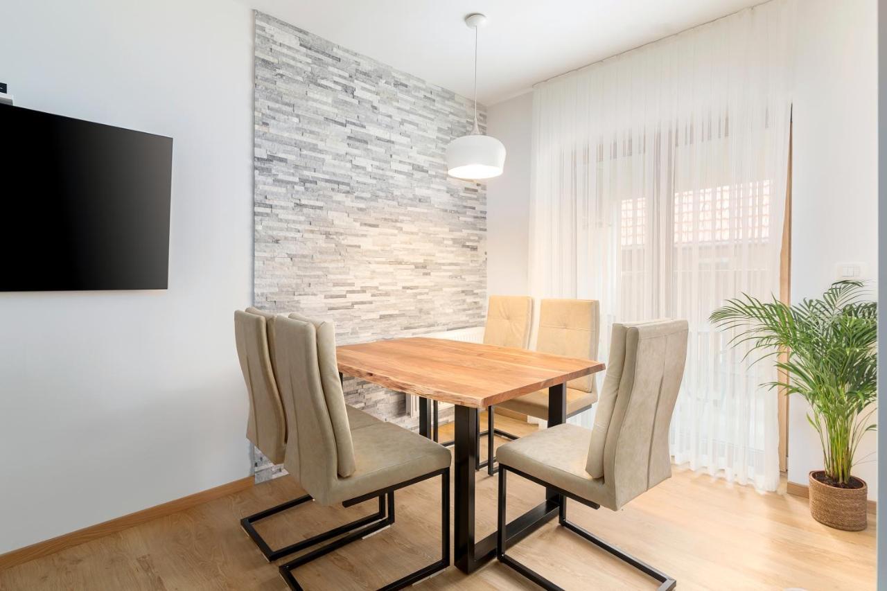 Vila Vita Apartments クランスカゴーラ エクステリア 写真